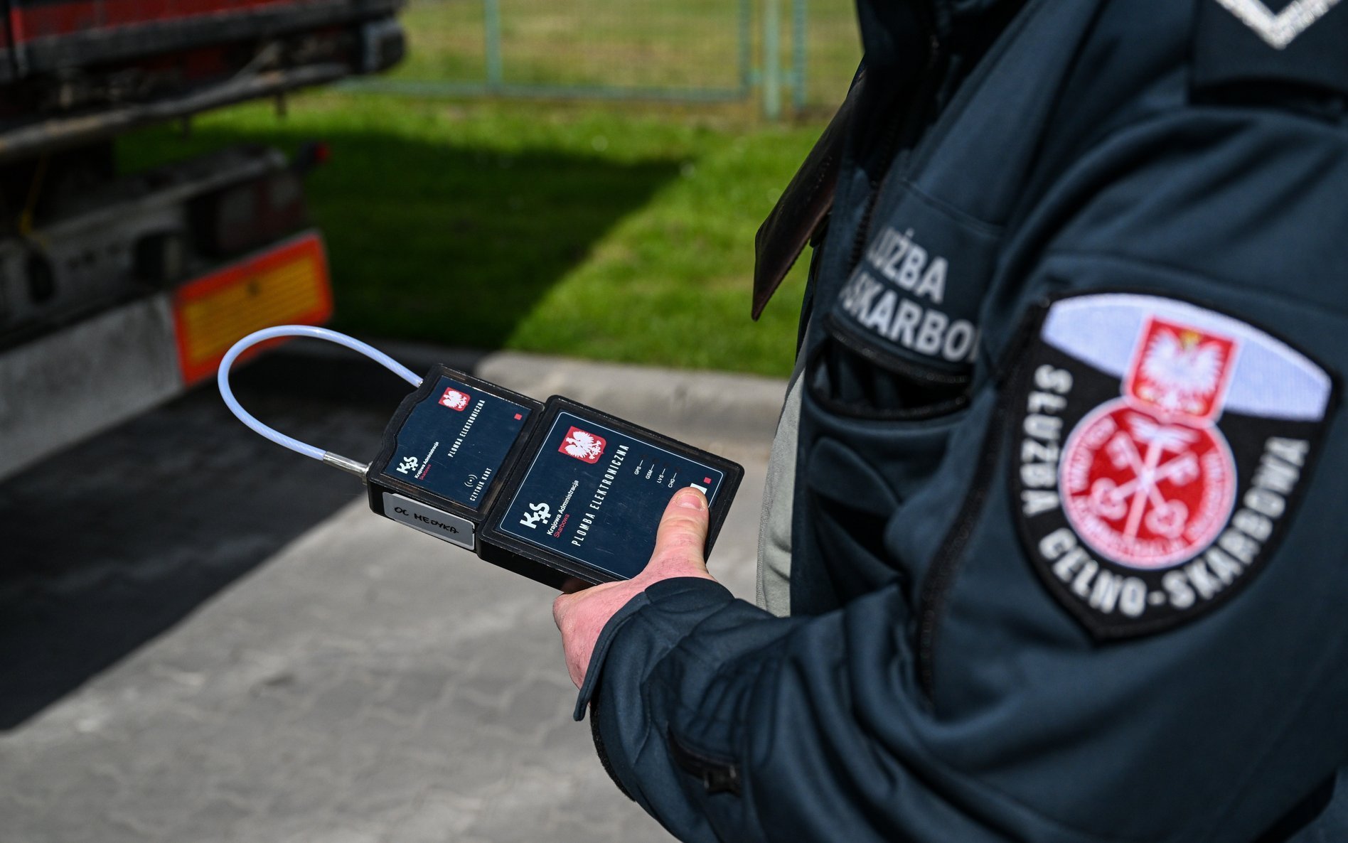 Dernière affaire concernant Le système SENT polonais améliore la sécurité des cargaisons grâce aux jointech GPS electronic seals