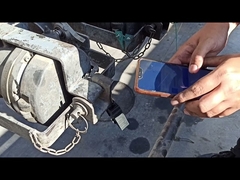 Surveillance de sécurité de soupape d'échappement de camion de réservoir de carburant en Malaisie